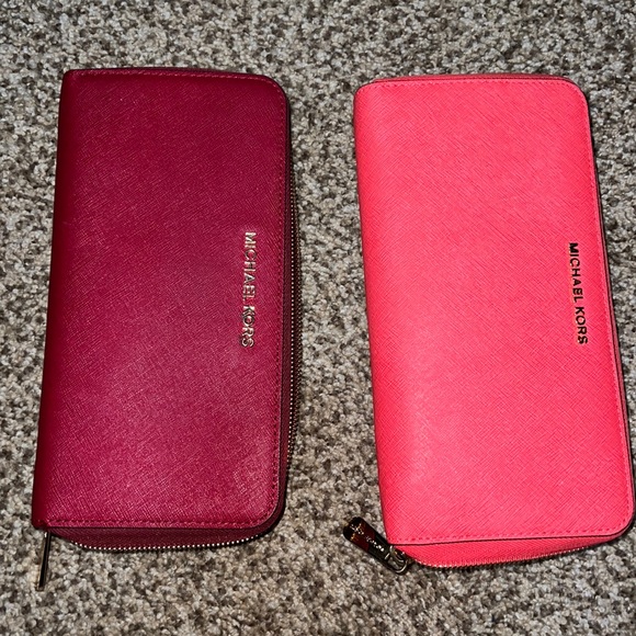 Michael Kors Handbags - Michael Kors wallet CHOOSE ONE